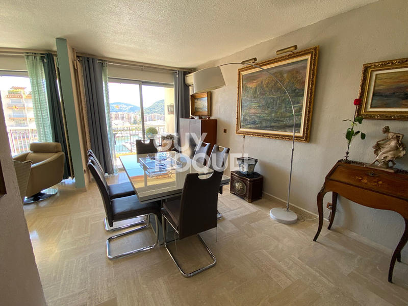 Appartement - 110 m² - 4 pièces