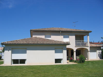 Villa - 220 m² - 8 pièces