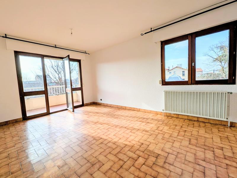 Appartement - 67 m² - 3 pièces