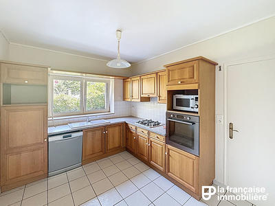 Maison - 106 m² - 6 pièces