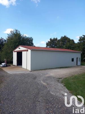 Appartement - 150 m² - 2 pièces