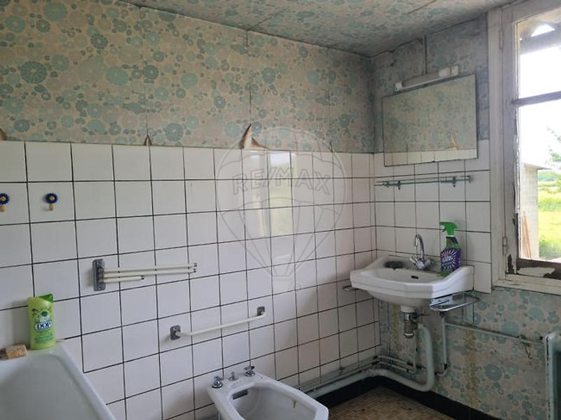 Maison - 93 m² - 4 pièces