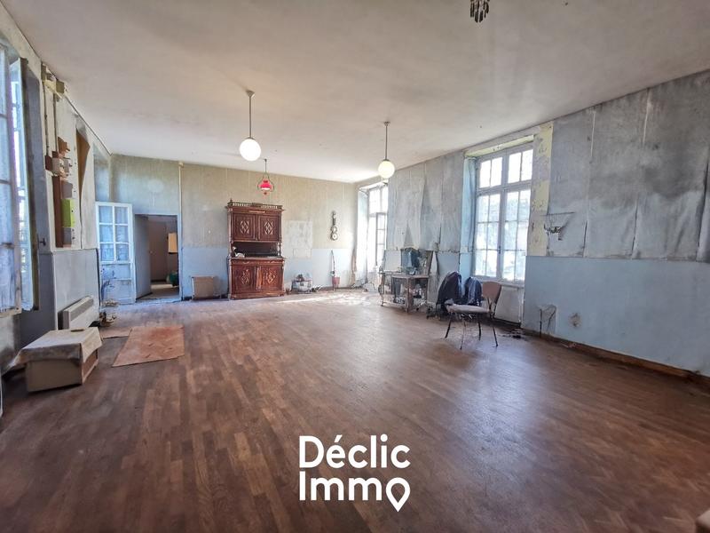 Maison ancienne - 230 m² - 9 pièces