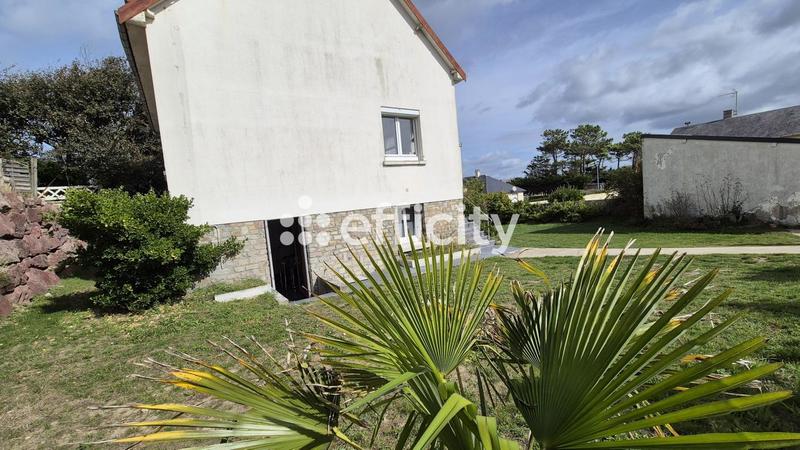 Maison - 138 m² - 9 pièces