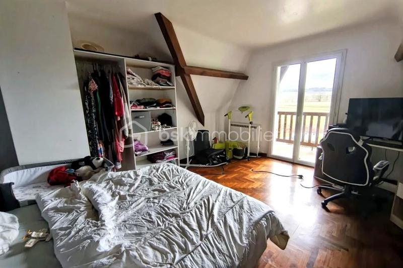 Maison - 152 m² - 6 pièces