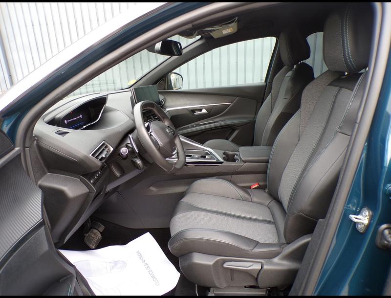 Peugeot 5008 Bhdi 130 Allure Pack Eat8