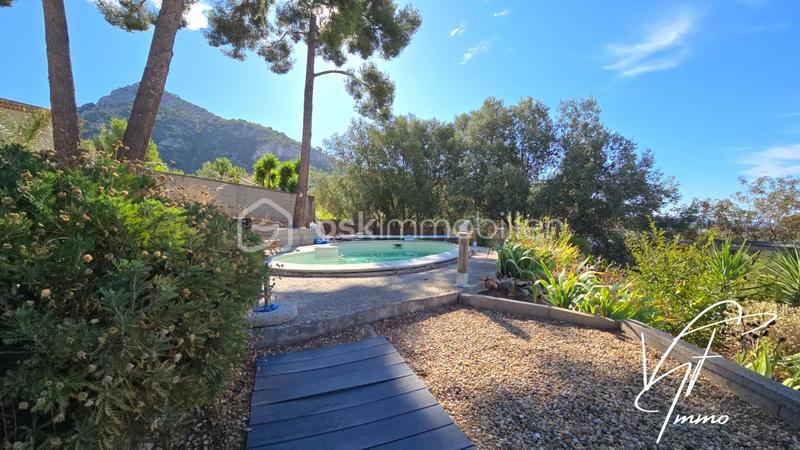 Maison - 127 m² - 5 pièces