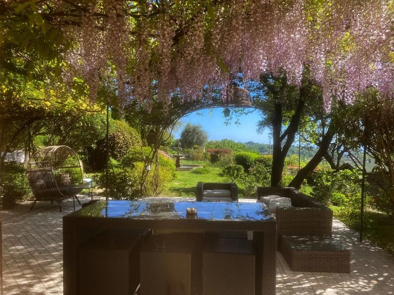 Bastide - 200 m² - 5 pièces