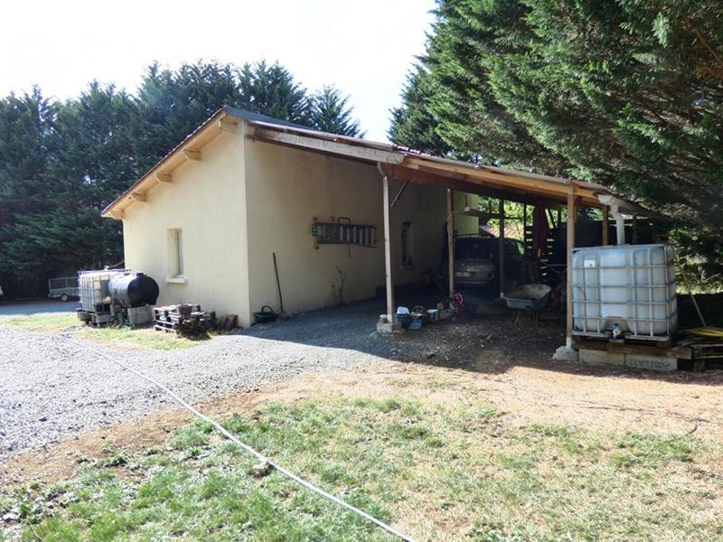 Maison - 220 m² - 8 pièces