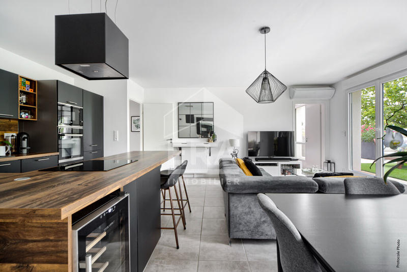 Appartement - 86 m² - 4 pièces