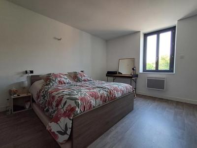 Maison - 200 m² - 8 pièces