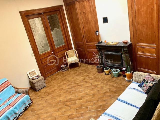 Maison - 185 m² - 7 pièces