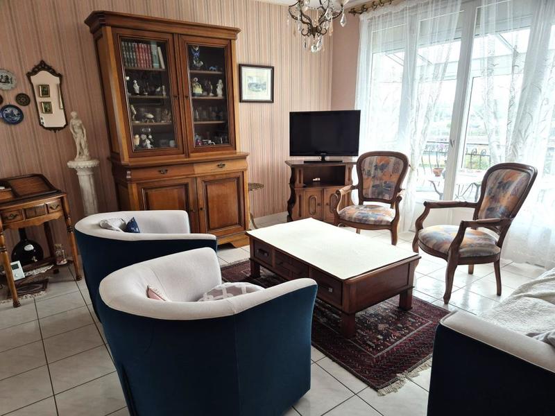 Maison - 104 m² - 5 pièces