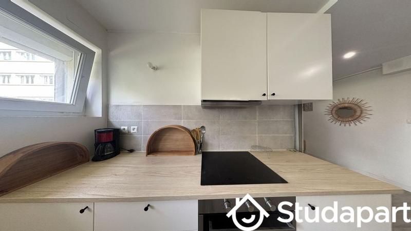 Chambre - 64 m² - 1 pièce