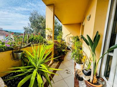 Appartement - 72 m² - 4 pièces