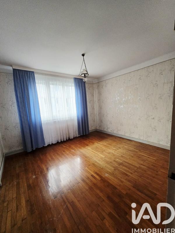 Maison - 75 m² - 5 pièces