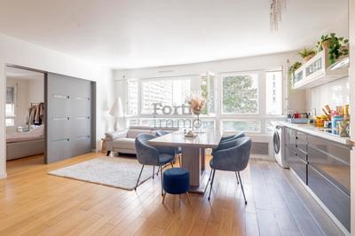 Appartement - 103 m² - 5 pièces