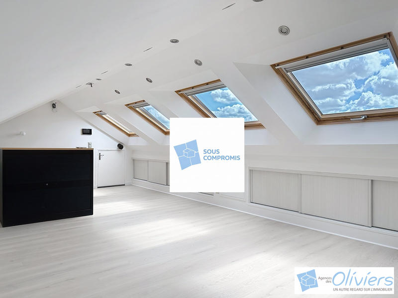 Maison - 152 m² - 7 pièces