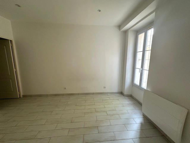 Appartement - 60 m² - 2 pièces