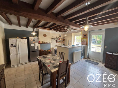 Maison - 150 m² - 7 pièces