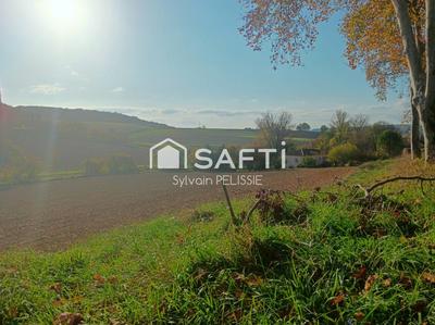 Terrain - 13 500 m²