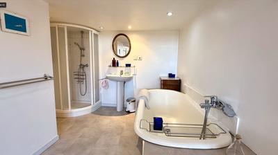 Maison ancienne - 170 m² - 5 pièces