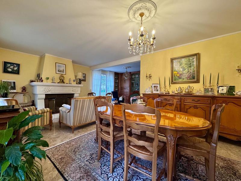 Maison - 155 m² - 5 pièces