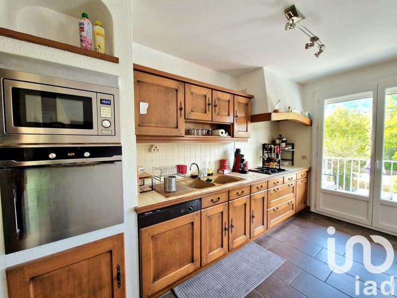 Appartement - 98 m² - 5 pièces