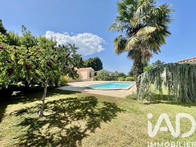 Maison - 140 m² - 6 pièces