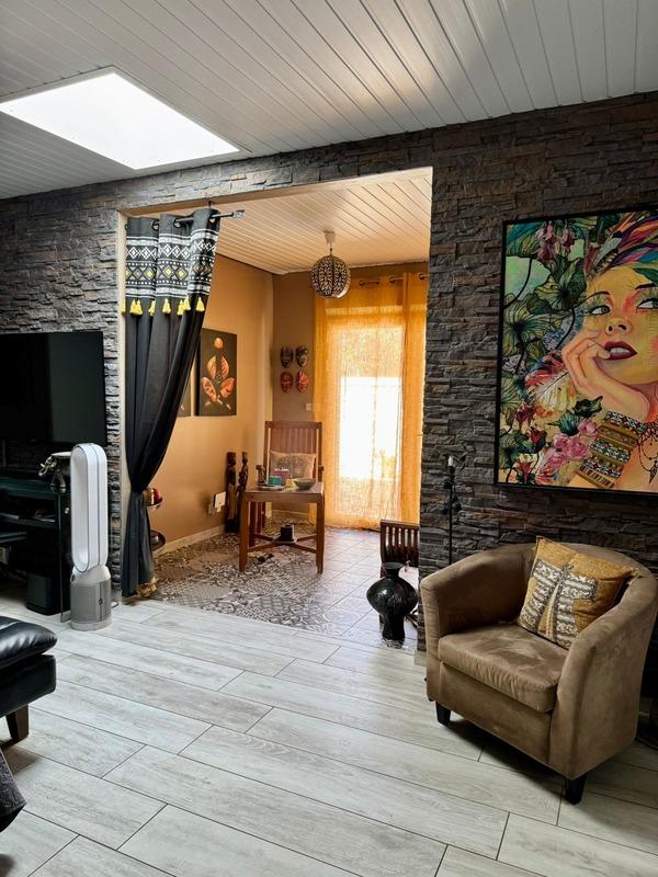 Maison - 229 m² - 6 pièces