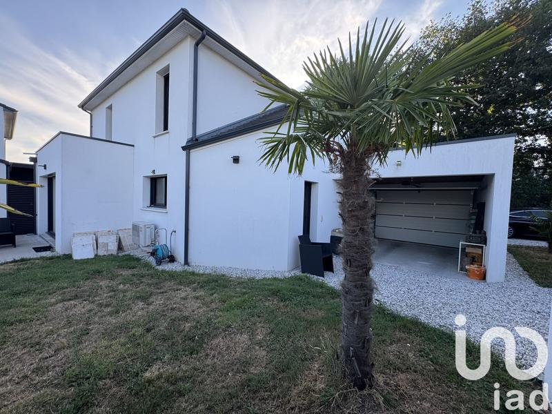 Maison - 105 m² - 4 pièces