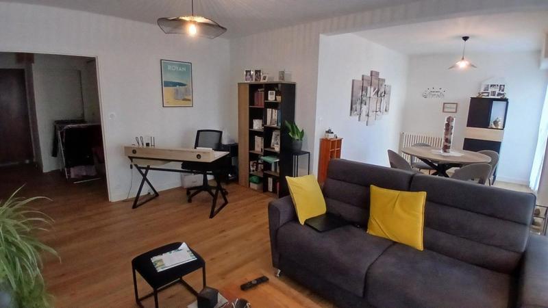 Appartement - 68 m² - 2 pièces