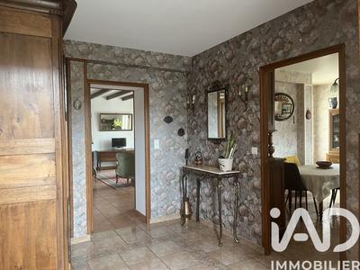 Maison - 195 m² - 9 pièces