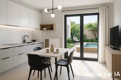 Maison - 140 m² - 8 pièces