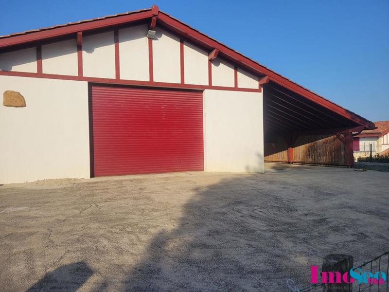 Local d'activité / Entrepôt - 70 m²