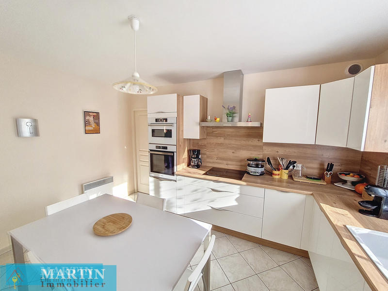 Villa - 178 m² - 6 pièces