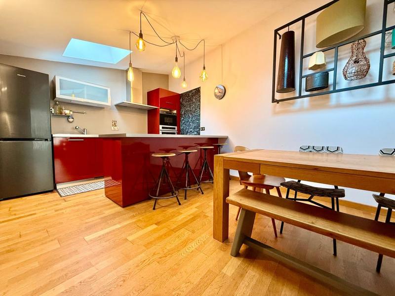 Appartement - 92 m² - 3 pièces