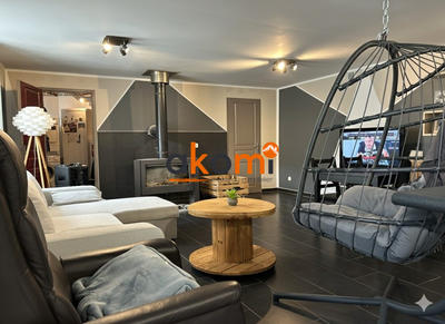 Maison ancienne - 177 m² - 7 pièces