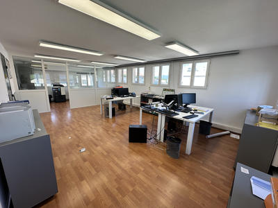Bureau - 50 m²
