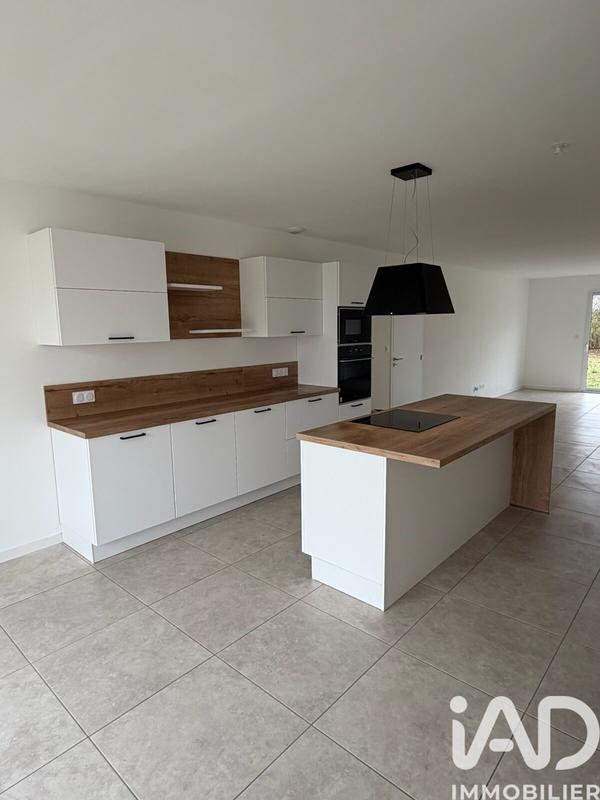 Maison - 140 m² - 6 pièces