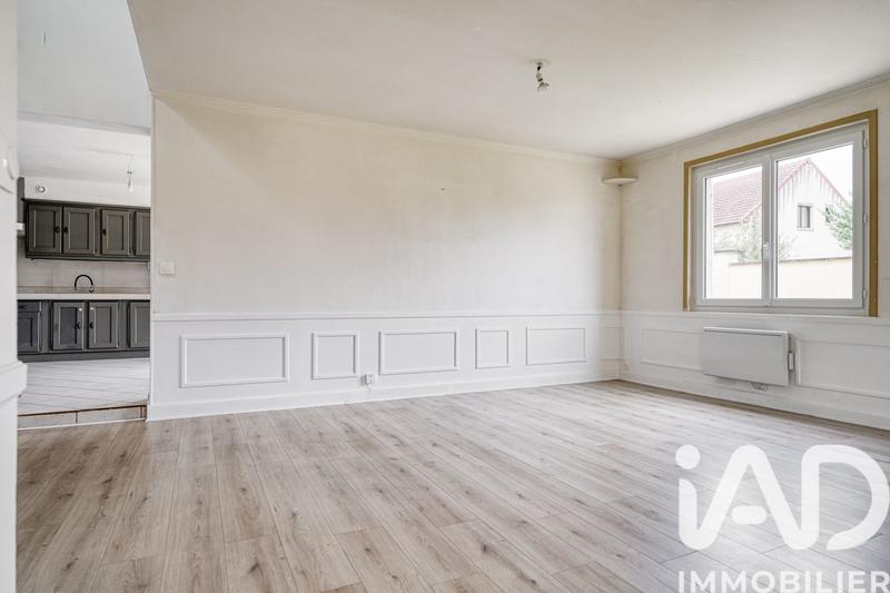 Maison - 181 m² - 8 pièces