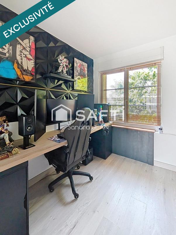 Maison - 137 m² - 6 pièces