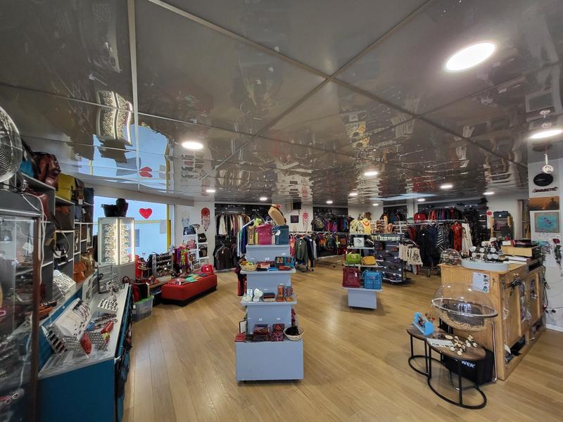 Local commercial - 107 m²