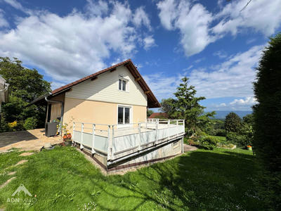Maison - 204 m² - 5 pièces