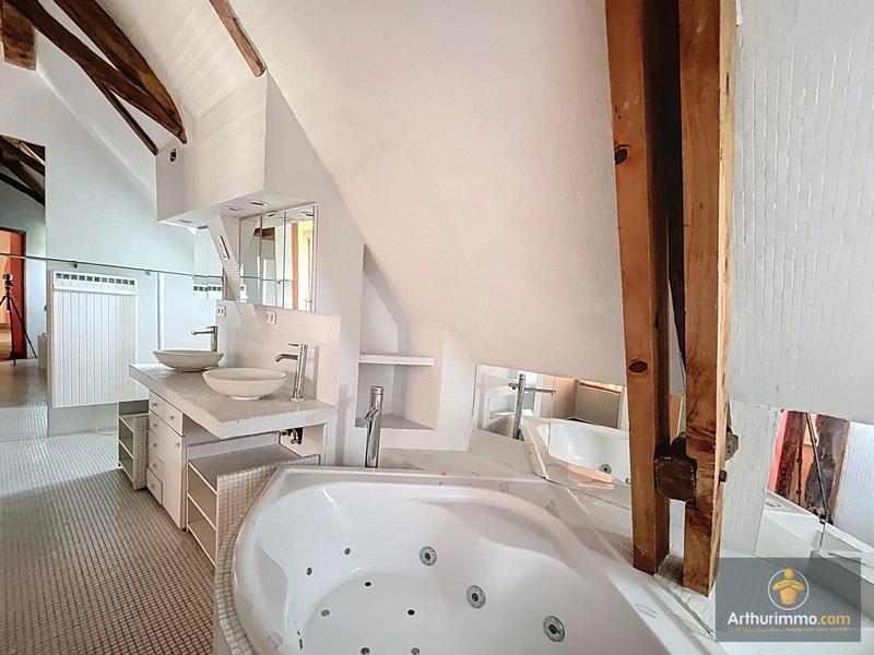 Maison - 288 m² - 8 pièces