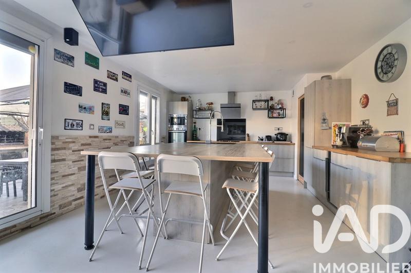Maison - 110 m² - 4 pièces