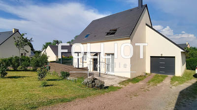 Maison - 102 m² - 6 pièces