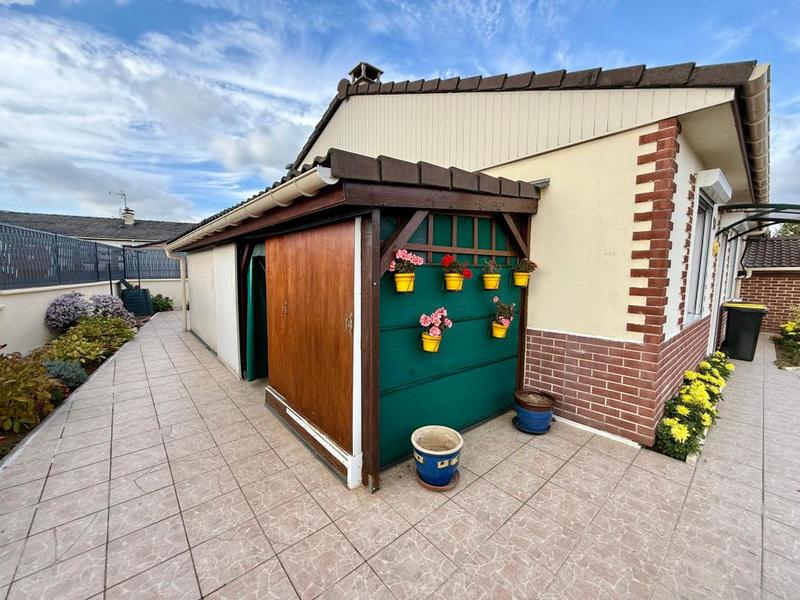 Maison - 95 m² - 4 pièces