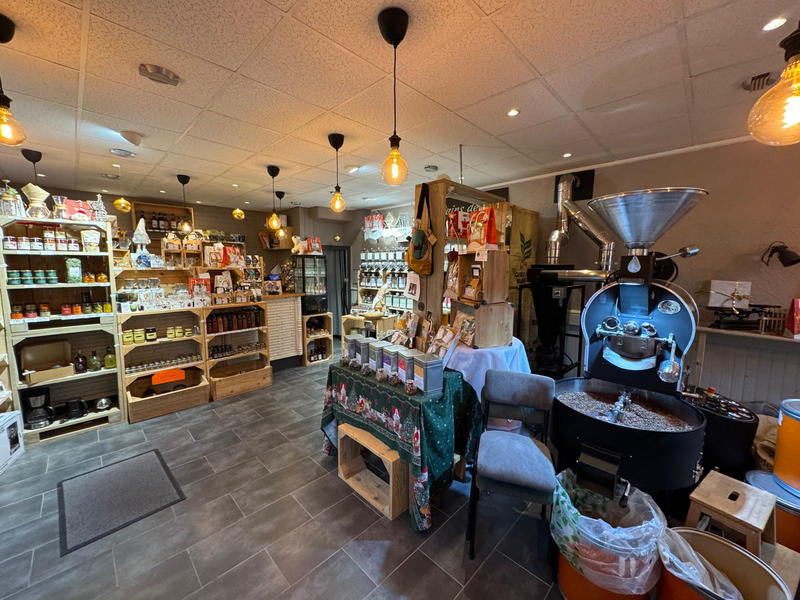 Fonds de commerce - Magasins - 43 m²