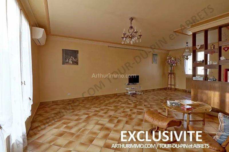 Maison - 107 m² - 5 pièces